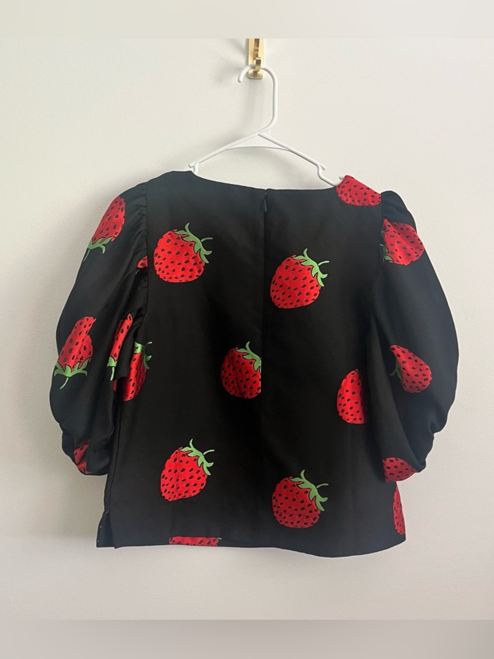 Maeve by Anthro - (NWT) Black Puff Sleeve Top with Red Strawberry Print Top - Picture 4 of 4